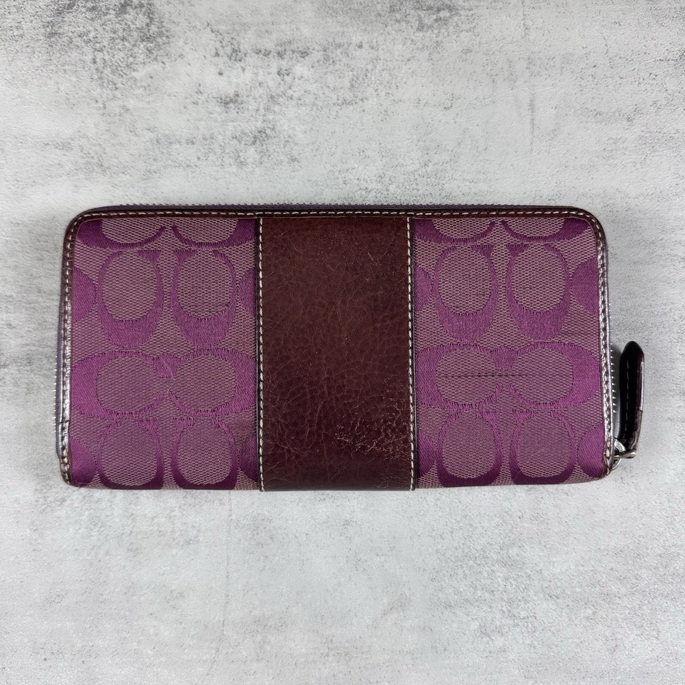 Coach Large Accordion Zip Around Wallet Wristlet Signature Canvas Jacquard - Picture 3 of 5